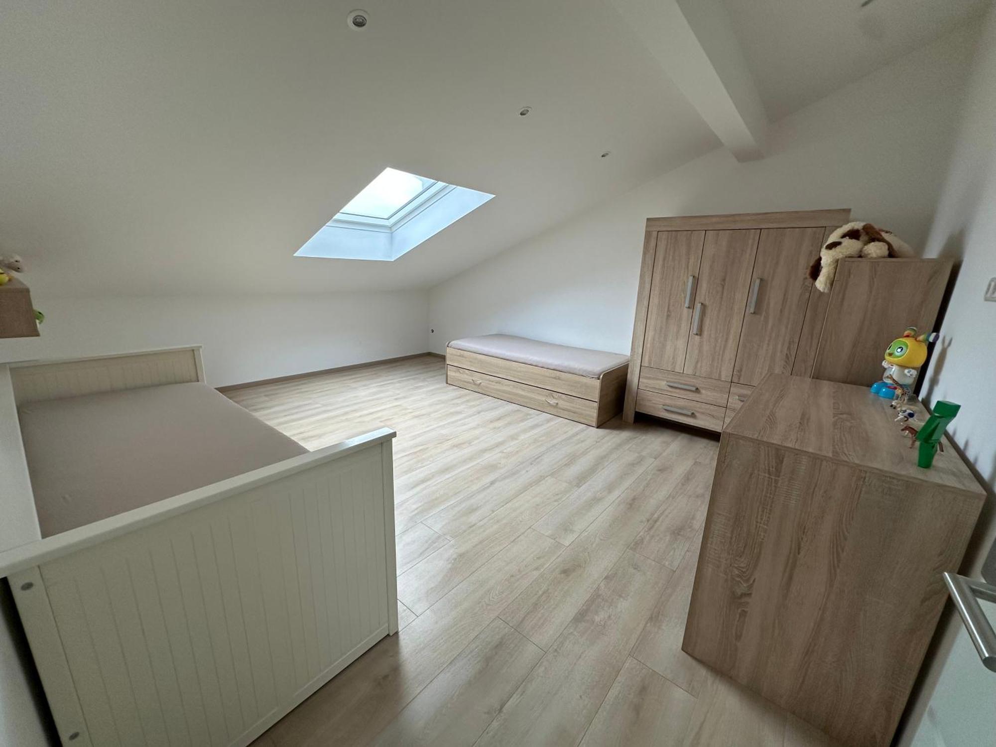 Grosse Ferienwohnung Gaestehaus Neubau Merzig 120M2 Kültér fotó