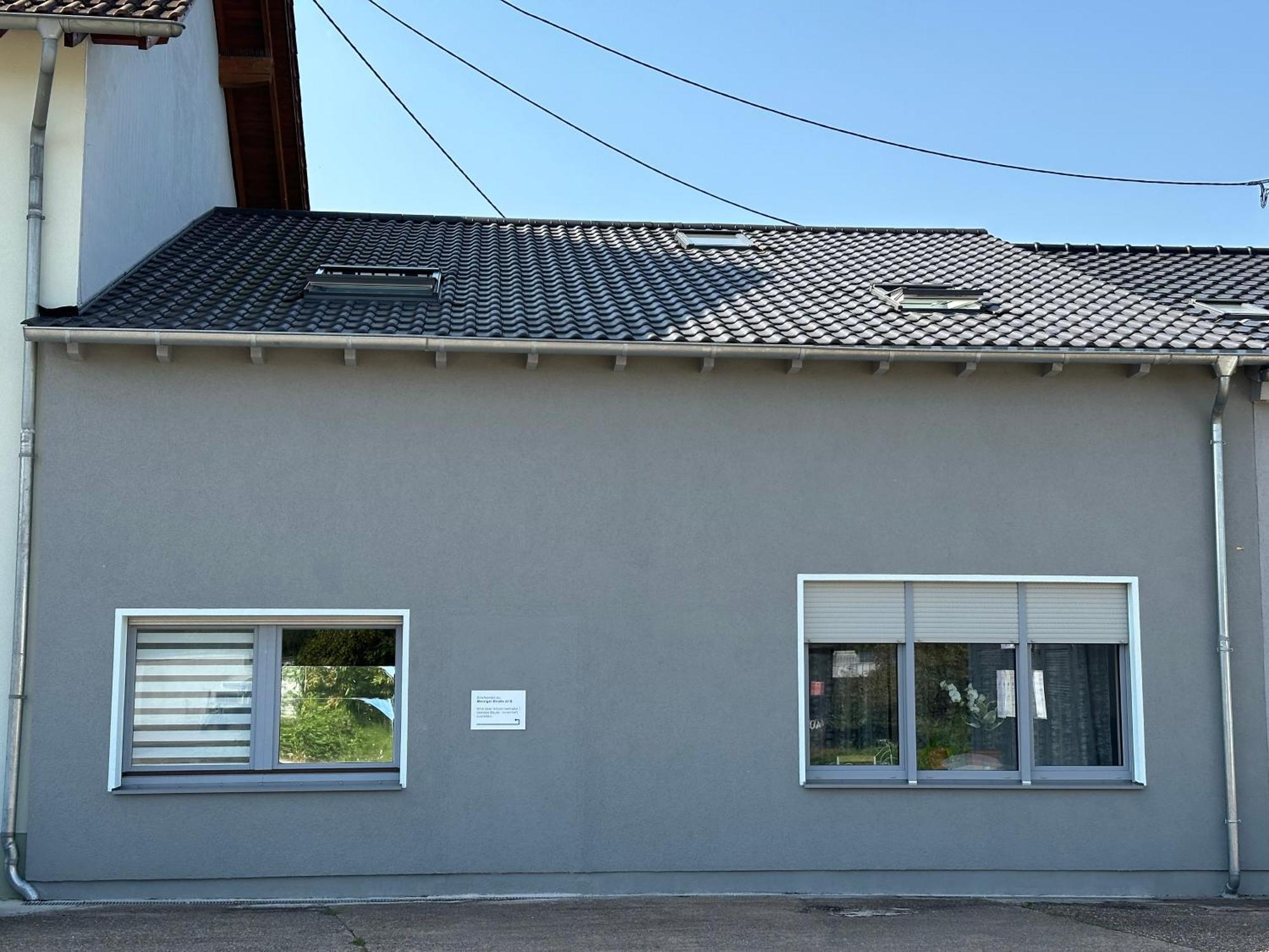 Grosse Ferienwohnung Gaestehaus Neubau Merzig 120M2 Kültér fotó